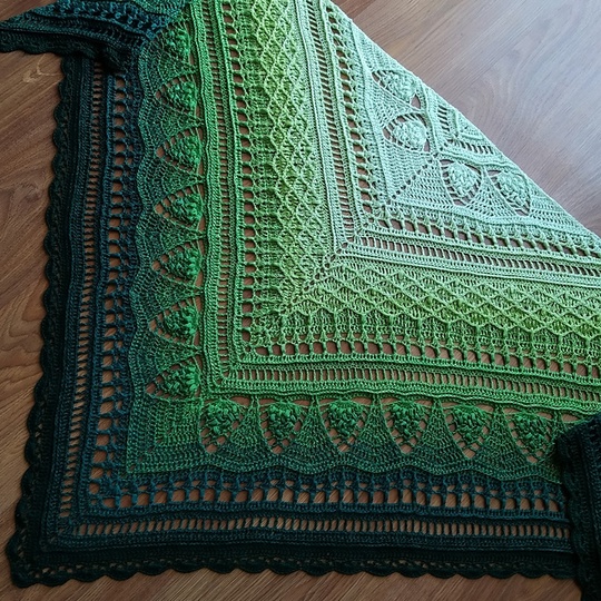 Ажурная шаль
